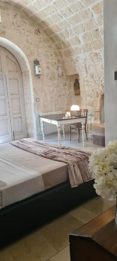 Borgovecchio Suite Ostuni Bagian luar foto