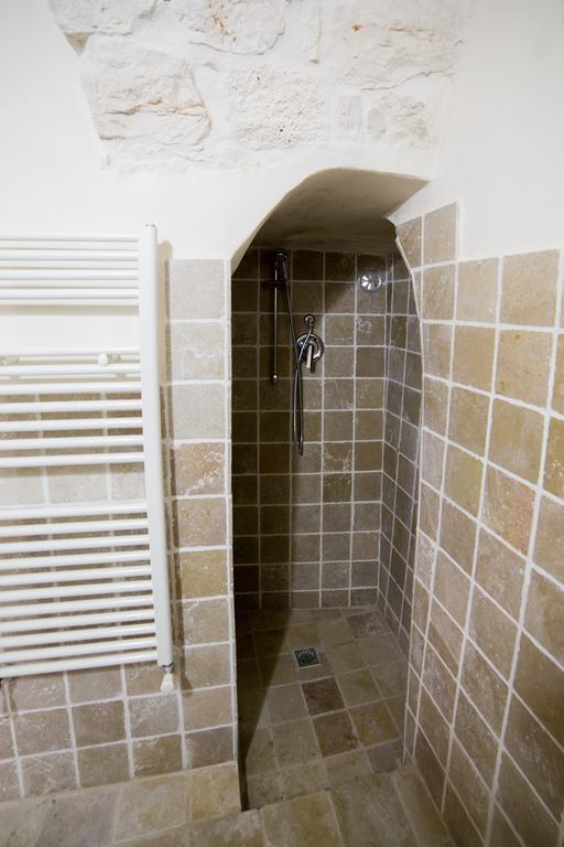 Borgovecchio Suite Ostuni Bagian luar foto