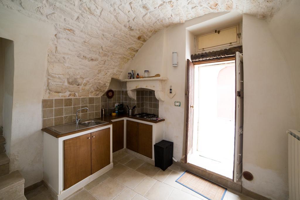 Borgovecchio Suite Ostuni Bagian luar foto