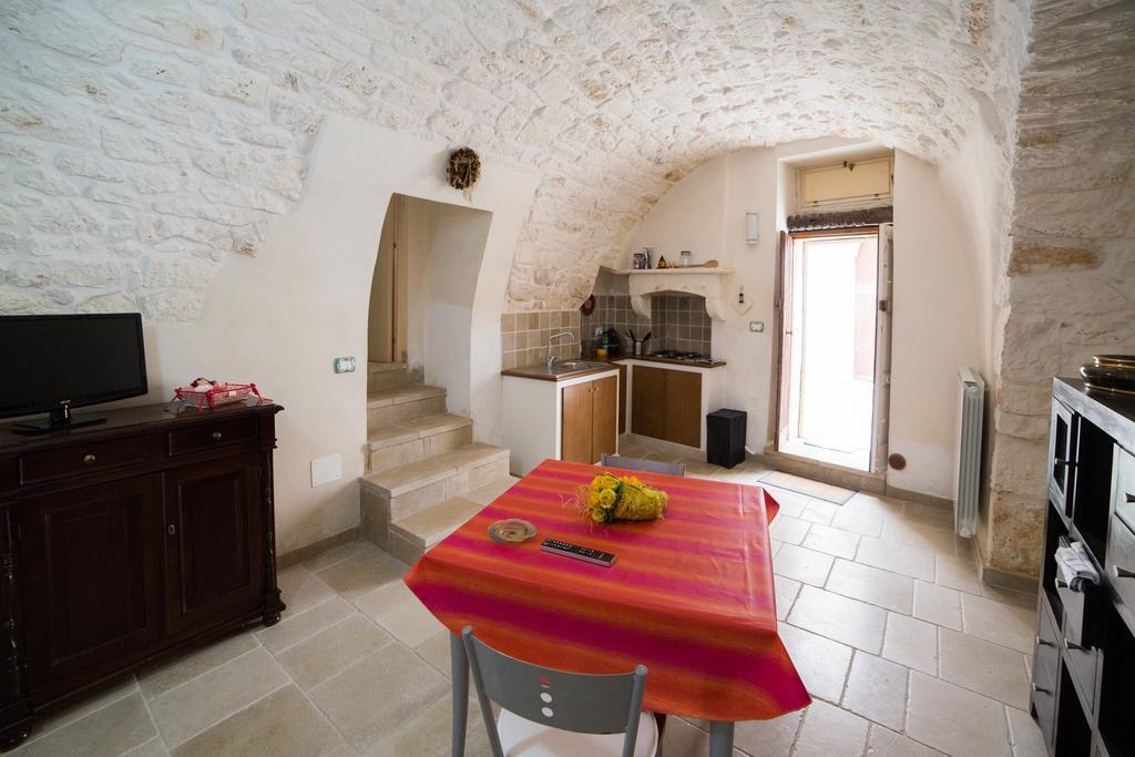 Borgovecchio Suite Ostuni Bagian luar foto